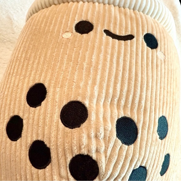 Smoko Pearl Boba Tea Cordi Plushie - Picture 4 of 9